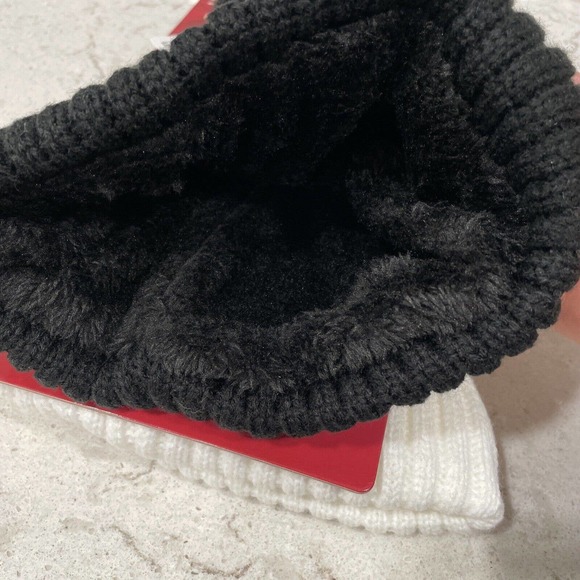 2 Pack CANADA WEATHER GEAR Thermal Plush Lined Winter Hats IVORY & BLACK Pom $40 - Picture 7 of 8